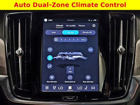 Used 2023 Volvo S90 T8 Ultimate image 24