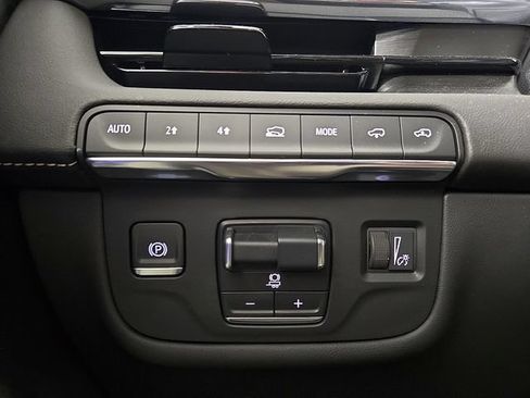 Certified 2024 Cadillac Escalade Sport w/ Touring Package AWD/4WD image 27