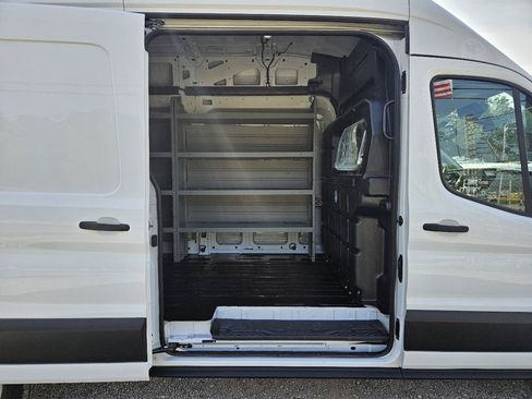 Used 2020 Ford Transit 250 148 High Roof RWD image 27