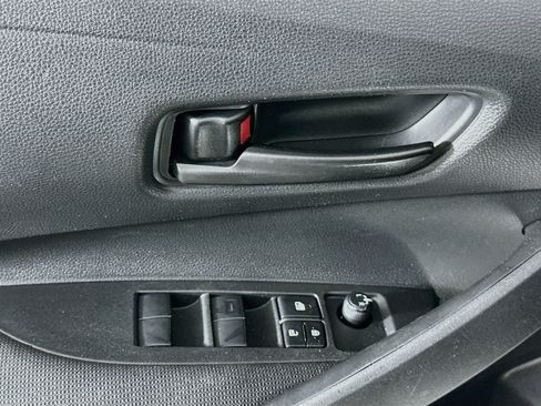 Used 2023 Toyota Corolla LE FWD image 15