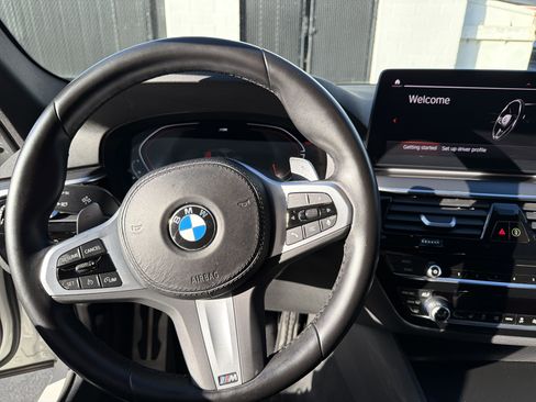 Certified 2023 BMW 540i w/ M Sport Package image 9