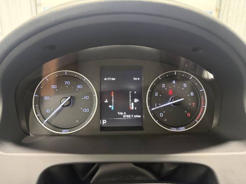 Used 2013 Land Rover LR2 HSE AWD/4WD image 24