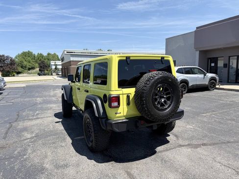 Used 2023 Jeep Wrangler Unlimited Sport AWD/4WD image 8