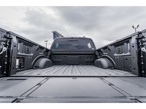 Used 2025 Ford F150 Raptor image 31