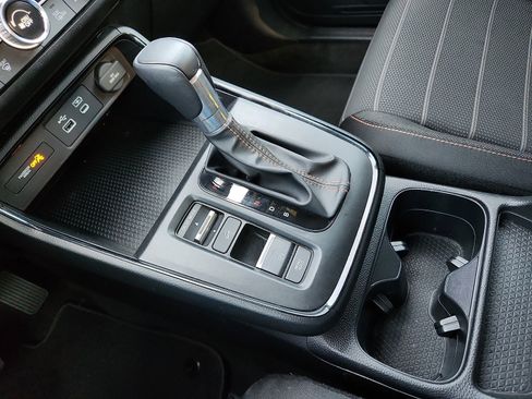 Used 2025 Honda CR-V Sport image 25