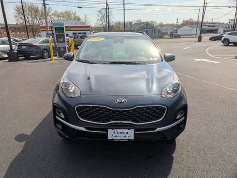Used 2022 Kia Sportage EX AWD/4WD image 2