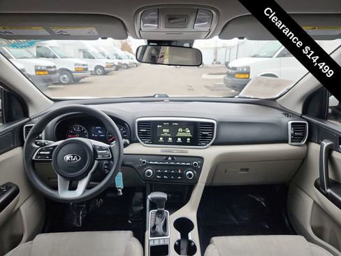 Used 2022 Kia Sportage LX image 30