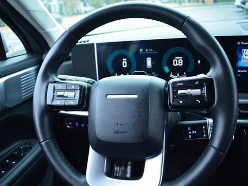 Used 2025 Hyundai Santa Fe SEL image 28