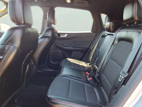 Certified 2024 Ford Escape ST-Line w/ Tech Pack #1 AWD/4WD image 9