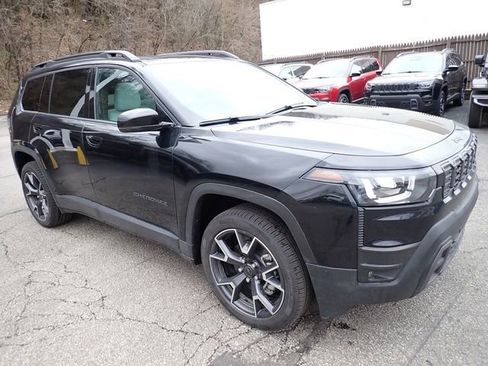 New 2026 Jeep Cherokee Overland w/ Trailer Tow Group AWD/4WD image 9