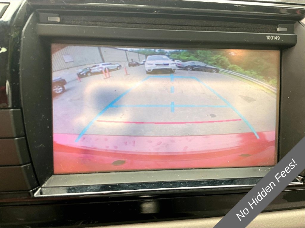 Used 2014 Toyota Corolla LE FWD image 19