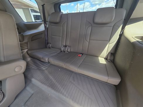 Used 2018 Chevrolet Tahoe LT RWD image 42