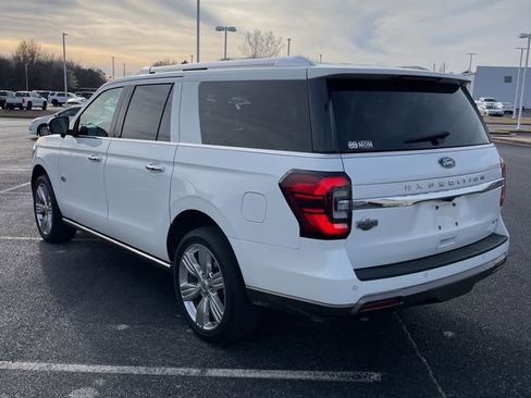 Used 2022 Ford Expedition Max King Ranch image 3