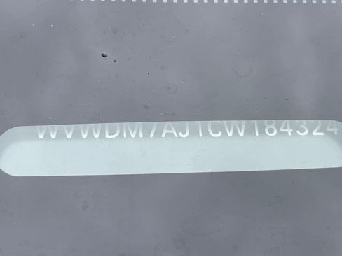 Used 2012 Volkswagen Golf TDI image 16