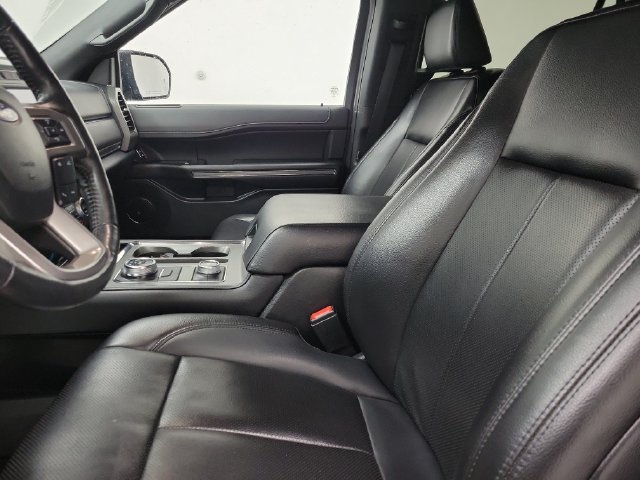 Used 2021 Ford Expedition XLT AWD/4WD image 21