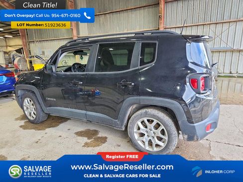 Used 2018 Jeep Renegade Latitude FWD image 3