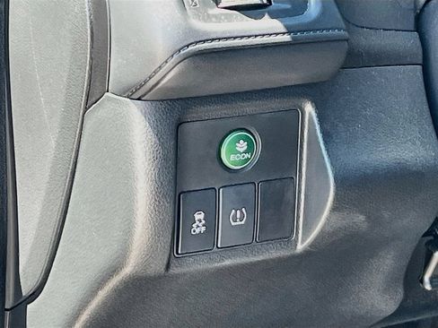 Used 2018 Honda HR-V EX image 10