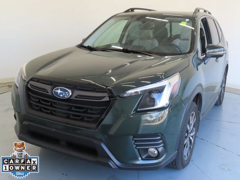 Used 2022 Subaru Forester Limited image 9