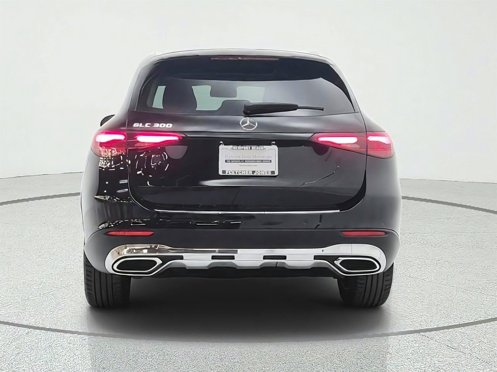 Used 2024 Mercedes-Benz GLC 300 image 6