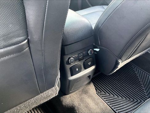 Used 2017 Ford Explorer Limited FWD image 31