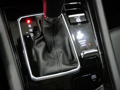 New 2026 Jeep Compass Latitude AWD/4WD image 23