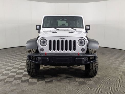 Used 2017 Jeep Wrangler Unlimited Rubicon image 8