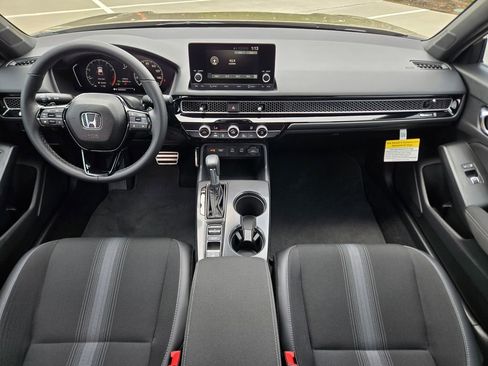 Used 2025 Honda Civic Sport image 14