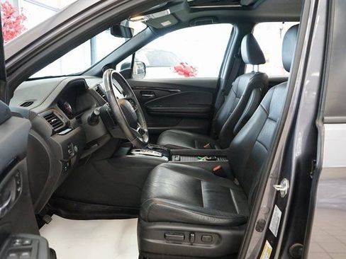 Used 2020 Honda Passport Touring image 29