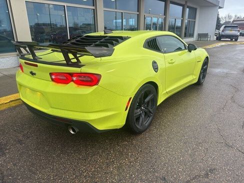 Used 2019 Chevrolet Camaro LT w/ Technology Package image 6