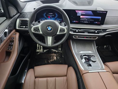 Used 2024 BMW X5 sDrive40i w/ M Sport Package RWD image 13