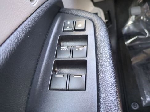 Used 2016 Honda Pilot EX image 22