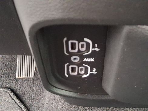 Used 2025 RAM 1500 Tradesman AWD/4WD image 24
