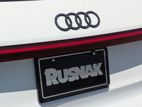 New 2027 Audi Q6 e-tron Premium Plus AWD/4WD image 15