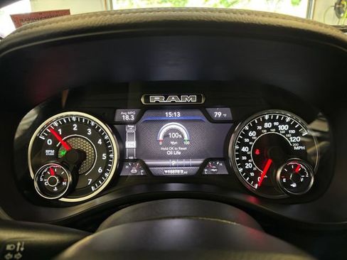 Used 2025 RAM 1500 Laramie w/ Sport Appearance Package AWD/4WD image 17