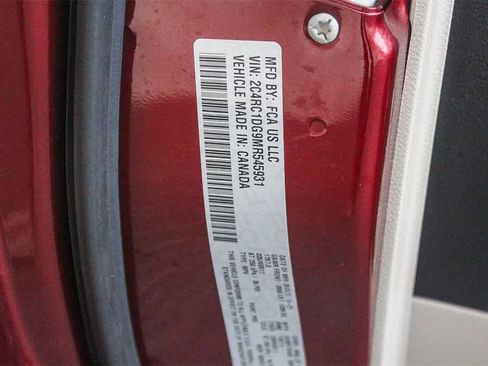 Used 2021 Chrysler Voyager Lxi image 39