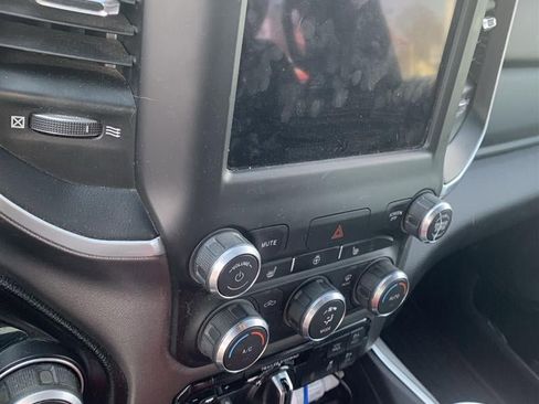 Used 2021 RAM 1500 Big Horn image 9