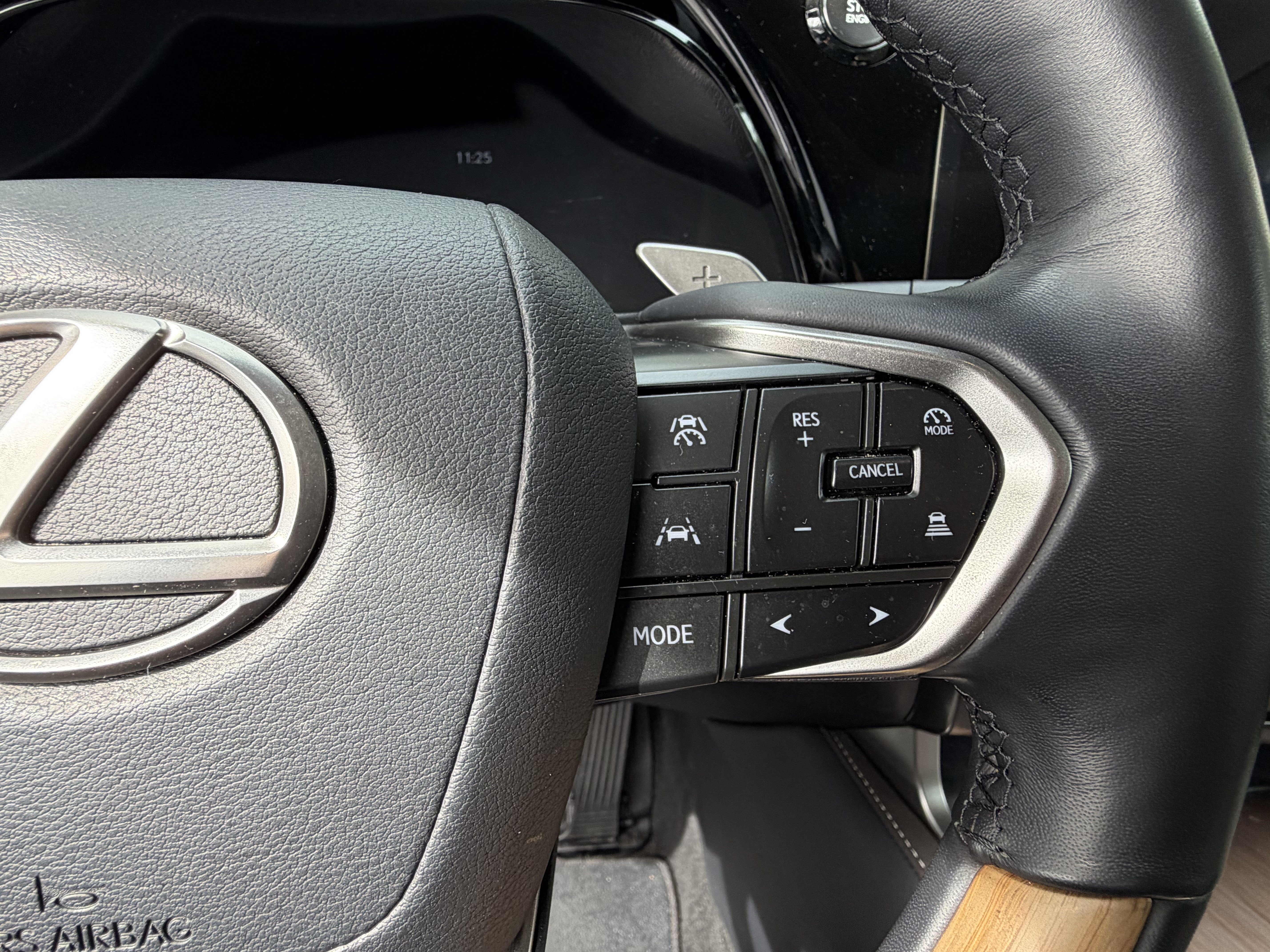 Certified 2025 Lexus RX 350 Premium Plus w/ Accessory Package (Z1) FWD image 19
