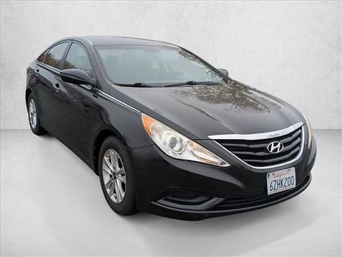 Used 2013 Hyundai Sonata GLS image 3