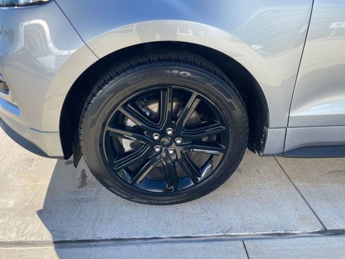 Used 2022 Ford Edge ST-Line image 27