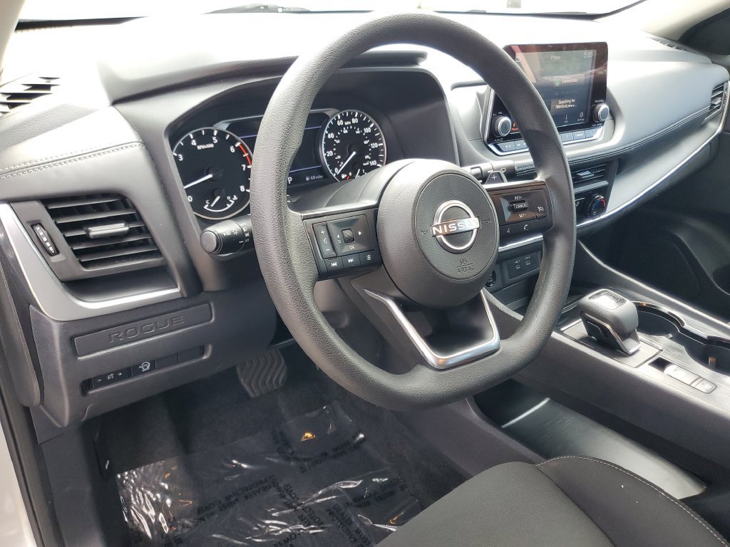Certified 2024 Nissan Rogue S FWD image 16