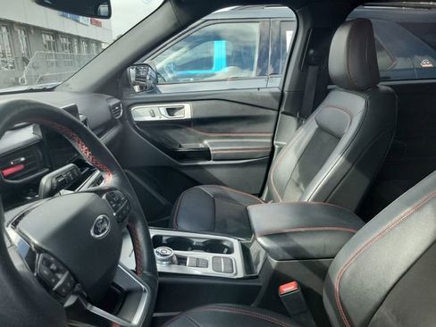 Used 2023 Ford Explorer ST-Line w/ Class IV Trailer Tow Package image 11