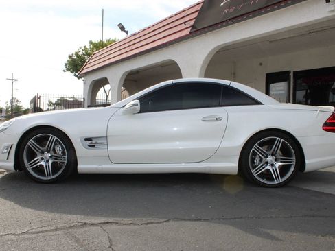 Used 2009 Mercedes-Benz SL 63 AMG image 8