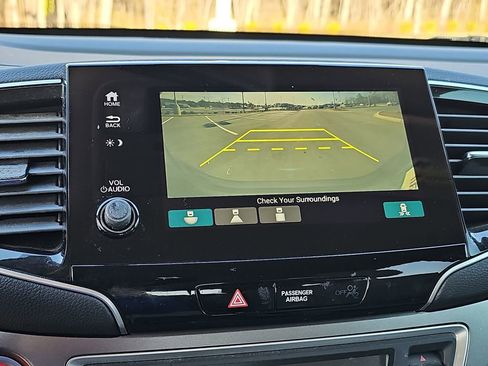 Used 2019 Honda Pilot EX image 24