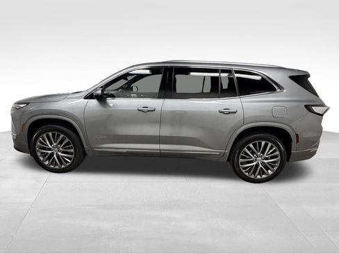 Certified 2025 Buick Enclave Avenir w/ Super Cruise Package AWD/4WD image 7