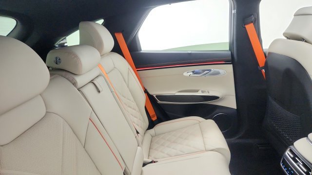 Used 2026 Genesis GV70 3.5T Sport Prestige AWD/4WD image 38