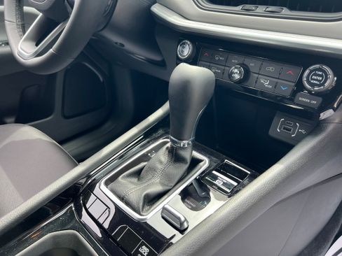New 2026 Jeep Compass Limited AWD/4WD image 18