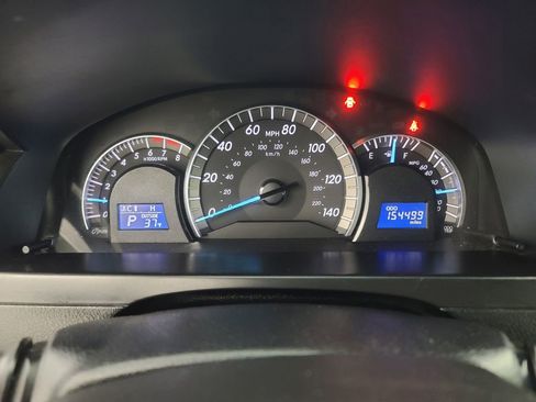 Used 2013 Toyota Camry SE image 26