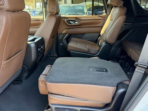 Used 2023 Chevrolet Tahoe High Country image 30