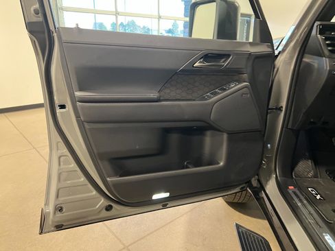 Used 2026 Lexus GX 550 w/ Cold Area Package image 29