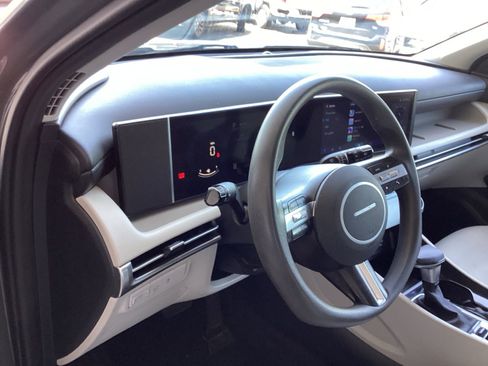 Used 2025 Hyundai Tucson SEL AWD/4WD image 10